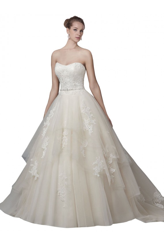 Chapel Train Sleeveless Tulle & Lace Ivory Scoop Neck Ball Gown Wedding Dress Colchester