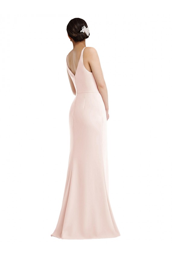 Long Sleeveless Stretch Crepe Pink V-Neck Trumpet Formal Evening Gown / Prom Dress / Bridesmaid Dress Colchester